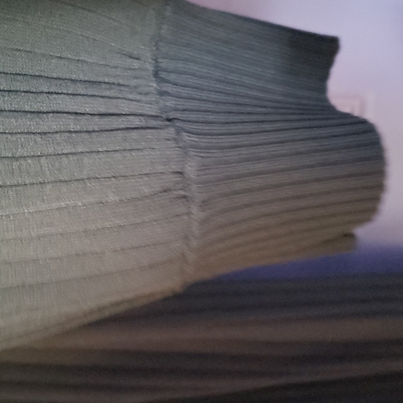 Ribbed-knit Jumpsuit - Picture 6 of 7